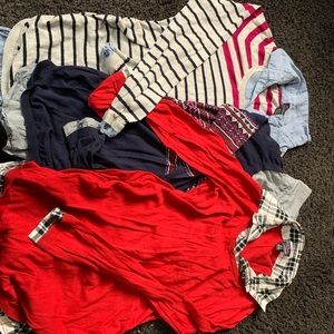 Maternity sweater lot